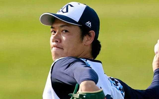 燕の限定ユニが「かっこいい」　34歳右腕もご満悦…ファン絶賛の配色「ヤクルトっぽくない」