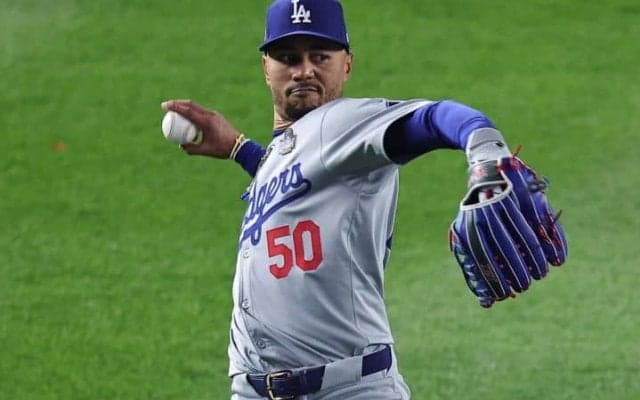 ドジャースGMがベッツのショート再転向を明言　「平均を下回る」と評された守備はオフとキャンプで集中強化へ