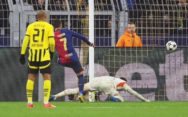 フェラン2発のバルセロナがドルトムントに打ち勝つ！　上位対決制し2位浮上【CL】