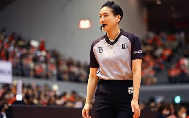 B1史上初の女性主審誕生…北沢あや子氏がB1第11節広島vs長崎を担当