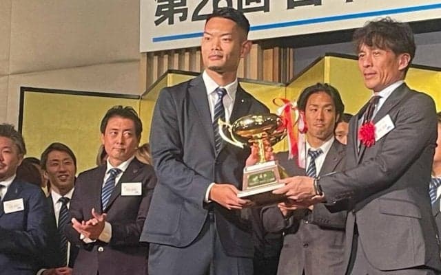 栃木シティが関東1部時代から所属の33歳DF内田錬平と契約更新…来季は自身9年ぶりのJリーグ「ベストを尽くして闘います」