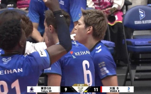 もはや全身バネ… 西田有志、空中姿勢がヤバすぎる渾身バックアタック「綺麗にキマったー」「飛びすぎです！！」驚きの声