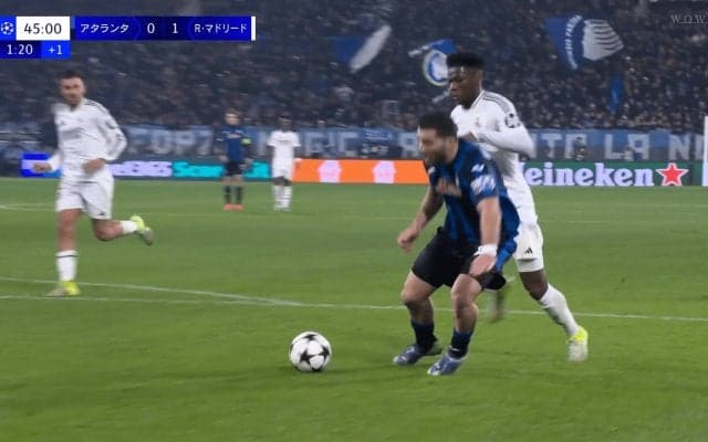 疑惑のPK判定！「足かかってる？」微妙すぎるワンシーンがSNSで話題「VARが入らないの謎」「スローで見ても…」マドリードMFに同情の声