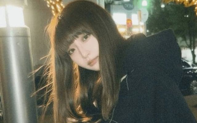 ｢めっちゃ可愛いよ｣元NGT48荻野由佳、ポニテ姿で“浦和のレジェンド”引退試合を観戦｢ 僕も号泣｣｢花道で涙腺崩壊｣共感続々