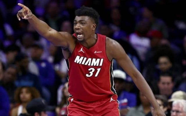 ヒートとペイサーズでトレード合意…センターのトーマス・ブライアントがペイサーズへ