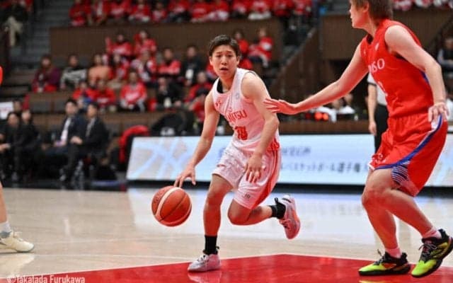 富士通がデンソーとの大接戦を制し皇后杯決勝進出…町田瑠唯が17得点10アシスト