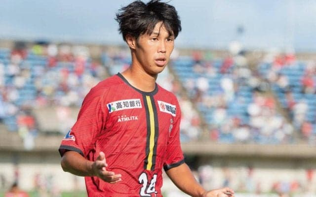 J3リーグ入会の高知、今季途中加入のMF瀬尾純基と新契約！「鳴子を使った唯一無二の応援が大好きです」