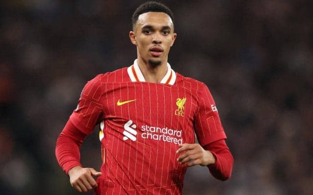 TAAはスロット監督のサッカーを「本当に楽しんでいる」、契約延長は「どれも公にされたことはなかった」