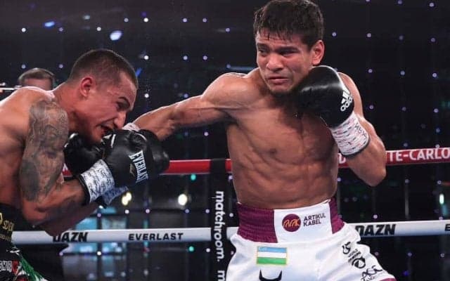 渾身の左で沈める　暫定王者アフマダリエフが衝撃TKO　試合後には井上尚弥へ強烈な挑戦状「最強は最強と戦うべきだ」