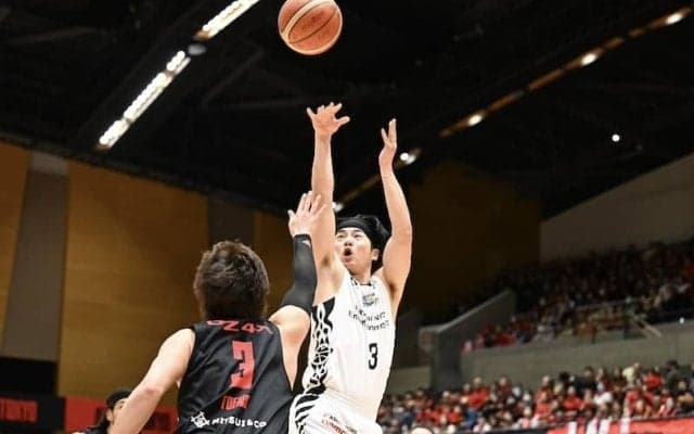 西地区と中地区の首位対決は1勝1敗の痛み分け…島根がA東京の連勝を「9」でストップ