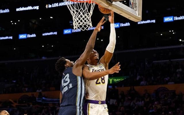 八村塁チーム最長出場でレイカーズ勝利に貢献…日本人対決お預け、グリズリーズは連勝ストップ