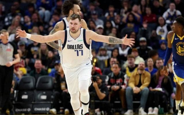 マブスとウォリアーズの一戦で3ポイント成功数計48本のNBA新記録が誕生