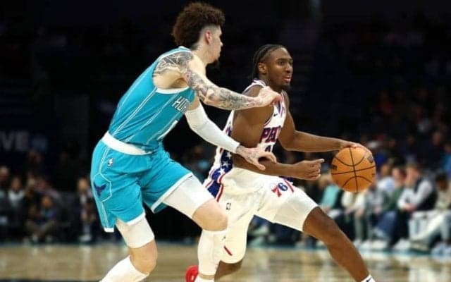 シクサーズのマクシー＆ジョージが合計73得点…エンビード不在のチーム救いホーネッツ撃破