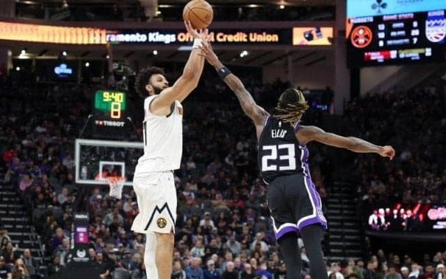 ナゲッツのマレーが残り8.6秒の逆転弾含む28得点…ヨキッチもトリプルダブルを記録しキングス撃破