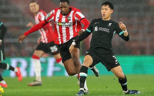 久々先発の遠藤航が高評価！可変CBに応える働き示しリバプール地元紙も「重要な役割を果たした」