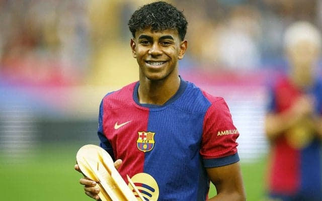 バルセロナのヤマルはメッシの要素も取り入れた「ハイブリッド・ドリブラー」　松井大輔が分析