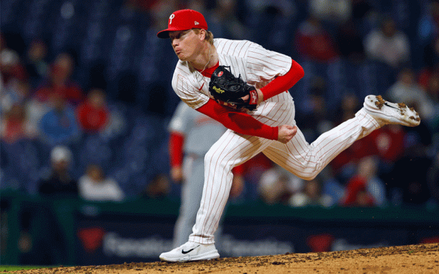 阪神、新外国人右腕・ネルソンを獲得「新しい挑戦が楽しみ」　背番号は「42」