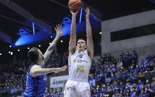 群馬がアウェーで西地区の強豪・島根に先勝…第4Qの猛攻で突き放し3連勝を飾る