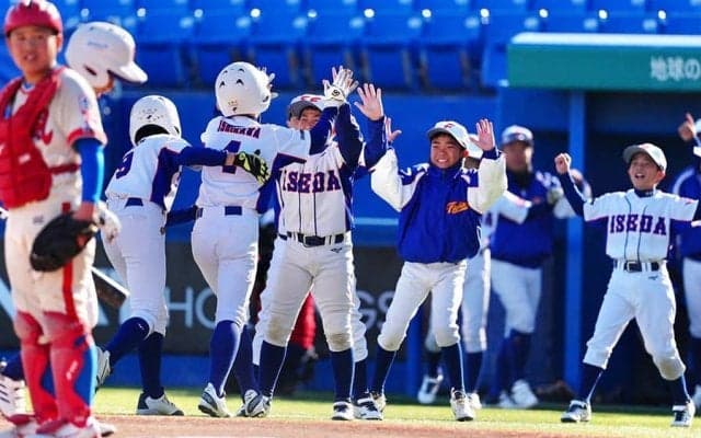 全国1590チームの頂点へ…新家スターズらが4強進出　くら寿司トーナメント初日結果