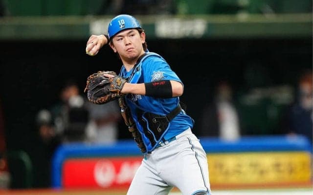 日ハム捕手が豪華披露宴　清宮、万波ら同僚＆女子ゴルファーが祝福「手紙で涙…」