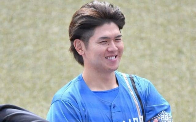 日ハム捕手の結婚式が「さすがに豪華だな」　同僚＆女子ゴルファーずらり「なんて素敵」