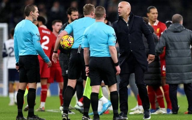 スパーズに敵地で6発のリバプール、スロット監督は3失点にも言及｢走る必要がないと思えば…｣