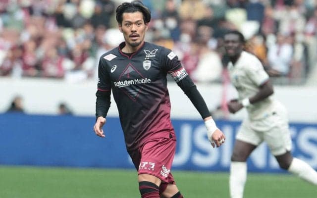 J1連覇のキャプテン、神戸MF山口蛍が長崎に完全移籍「J1昇格に向けて持てる力は全て出します！」