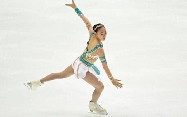 「クレオパトラ」が氷上に舞い降りた　15歳女子フィギュアスケーターが魅せた“驚愕”の柔軟性　米記者が絶賛