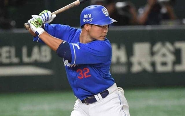 言われていた「ロッテに来てくれ」　中日から突然の移籍も…数年前からあった“縁”