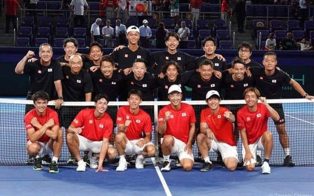 日本対イギリスは兵庫・ブルボンビーンズドームで開催。男子テニス国別対抗戦「デビスカップ」ファイナル予選