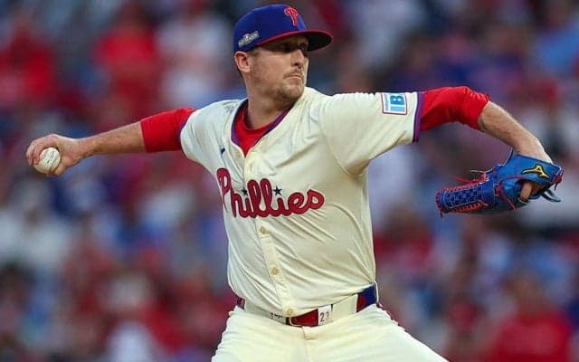 幻に終わった日本行き…市場に残るFA右腕、70億円の行方　米指摘「最も過小評価されている」