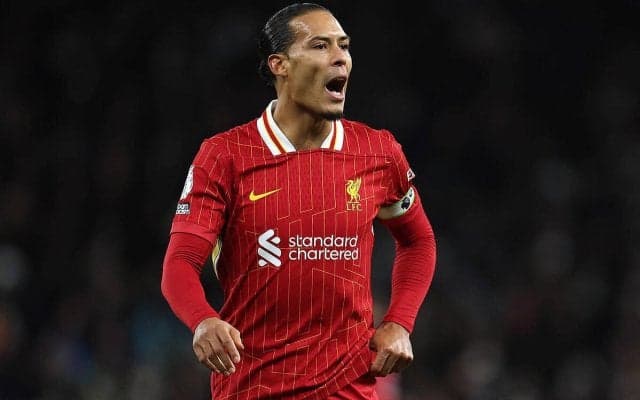 「少なくともあと3、4年はトップレベルでプレーできる」絶好調リバプール牽引のファン・ダイクが去就に言及