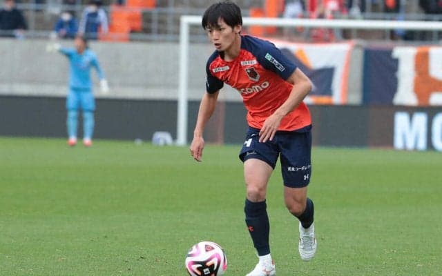 大宮がJ3全試合に出場し優勝&昇格に貢献したMF泉柊椰を神戸から完全移籍で獲得「シャーレを掲げJ1昇格をするために日々全力で頑張ります」