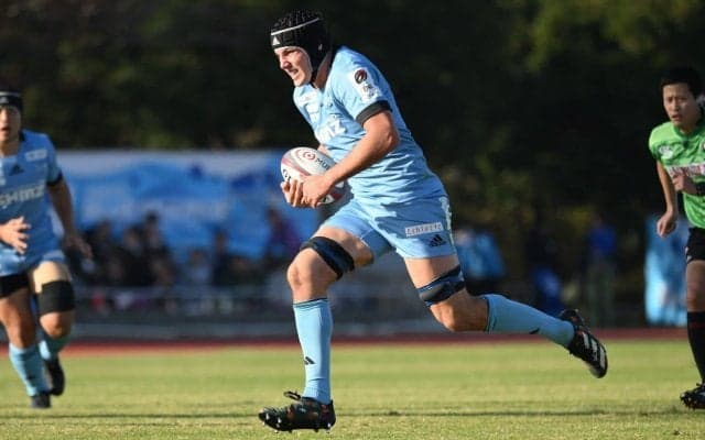 勝って多くの人を笑顔に。宿敵との一戦で、“飢える大男”の帰還