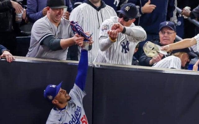 ベッツが忘れぬ“ヤンキースファンの暴挙” フェンス際でグラブから強奪「ボールをぶつけてやろうかと思った」