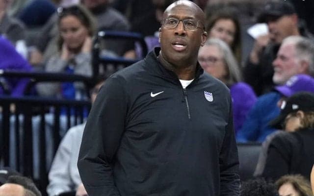 2022－23シーズンの最優秀コーチ、キングスのマイク・ブラウンHCが解任