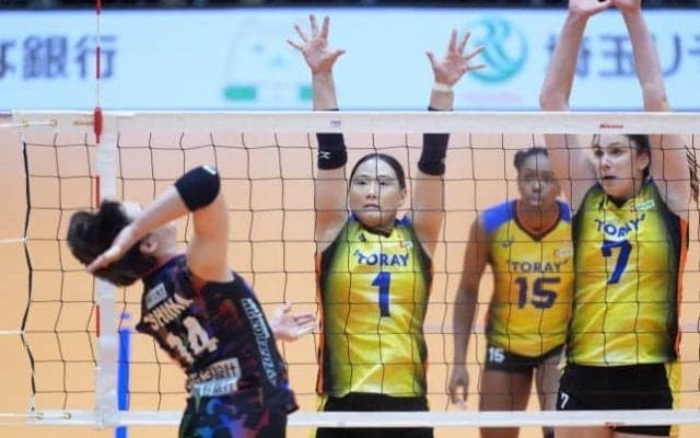 【バレー】東レ滋賀がアウェーで埼玉上尾にフルセット勝利。大阪MVはホームでA山形に3-0で勝ち、首位をキープ　SV女子