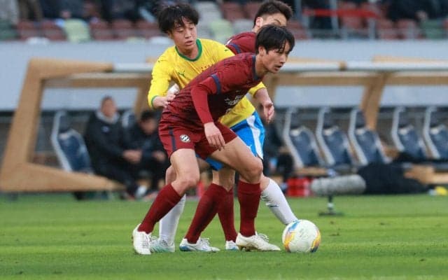 「このチームでもっとサッカーがしたかった」初戦敗退の京都橘、主将DF宮地陸翔が2失点悔いる「本当に申し訳ない」