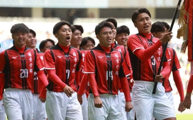 サウサンプトン入り内定の高岡伶颯が前半で圧巻ハットトリック！ 大量6得点の日章学園が西目を下し2回戦へ【全国高校サッカー選手権大会】