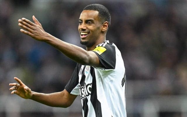 ニューカッスルがイサクに約300億円の値札…アーセナルなどの関心に徹底抗戦の構え