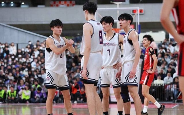 福大大濠が3年ぶりの日本一達成…完成度の高さを示し、辿り着いた“高校バスケ最高到達点”