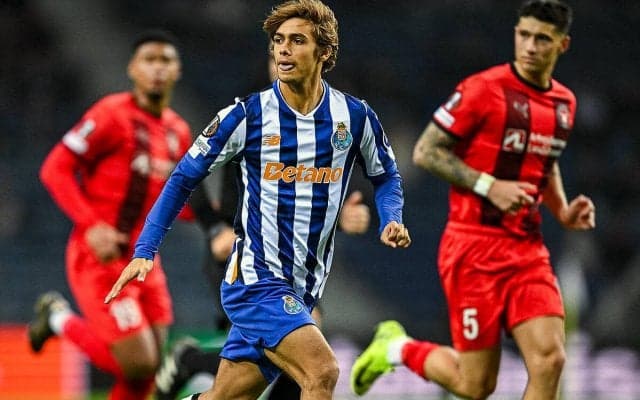 ポルトの17歳新星が完全覚醒へ！　直近3試合で5ゴール関与にスーペルゴラッソ