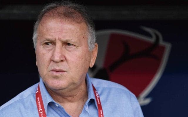 ジーコ氏が古巣フラメンゴに怒り…“契約満了をSNSで知った”後輩ダビド・ルイスに寄り添う「私ならそんなことはしない」「彼の幸せを願う」