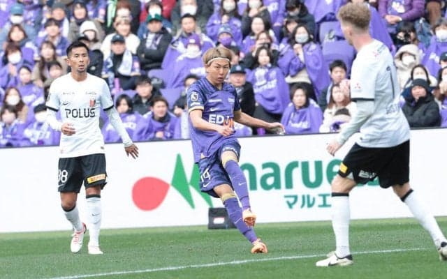 地元でプレーする夢のために「この決断をしました」　松本泰志の浦和移籍が決定！　広島へは「本当に感謝」