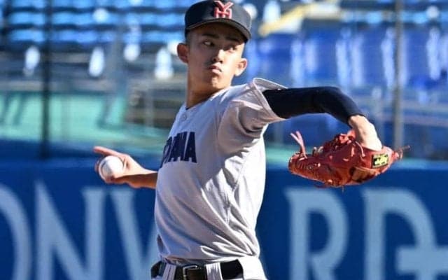 一目見ればわかる「モノが違う」逸材　横浜高の最速150キロ1年生右腕・織田翔希とは何者か