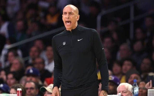 ブラウンの後任、ダグ・クリスティ暫定HCが今季終了までキングスで指揮を執る？