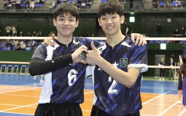 中上 烈（洛南高）×松下晃大（東福岡高）「バチバチの注目エースコンビ」【月刊バレーボール2024年4月号バックナンバー　ドリームマッチ対談】