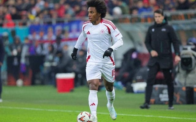 オリンピアコスが今夏加入のウィリアンとの契約解除を発表…