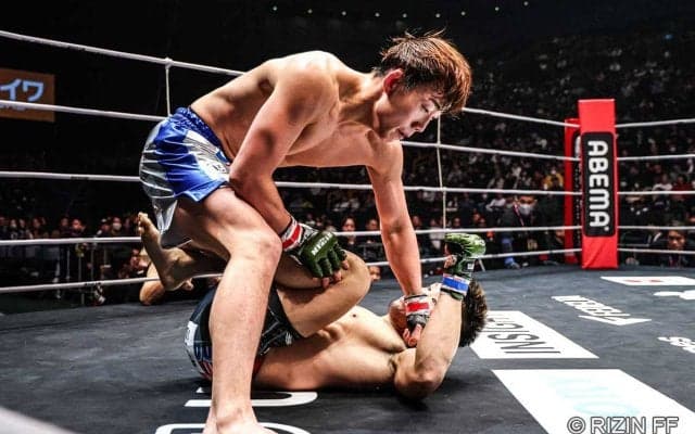 【RIZIN】朝倉未来軍、連勝　BD安井飛馬が完勝でプロ3連勝、驚異の“テイクダウン能力”で黒薔薇くんを圧倒