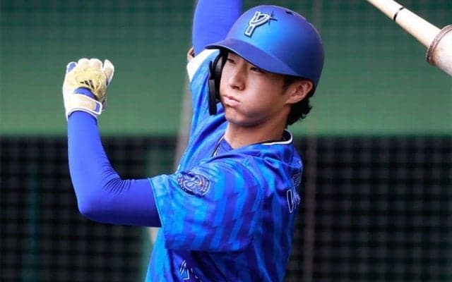 ドラ1が衝撃デビュー→急失速でPS出場なし　5/6が直面、日本一の選手層…DeNA新人の1年